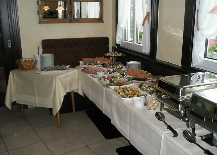 Konukevi Wuppertaler Hof 3*